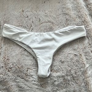 Midori Bikini white Brayden bottoms